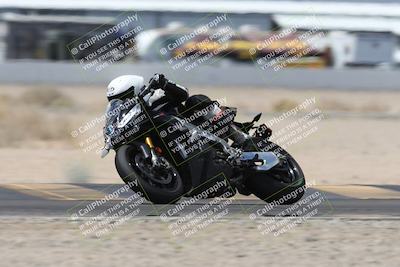 media/Apr-18-2025-CVMA Friday Practice (Fri) [[88baa45499]]/Racer 3/Session 5 (Turn 14 Tip In)/
